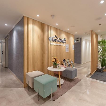 Snowflower Guesthouse ソウル特別市 エクステリア 写真